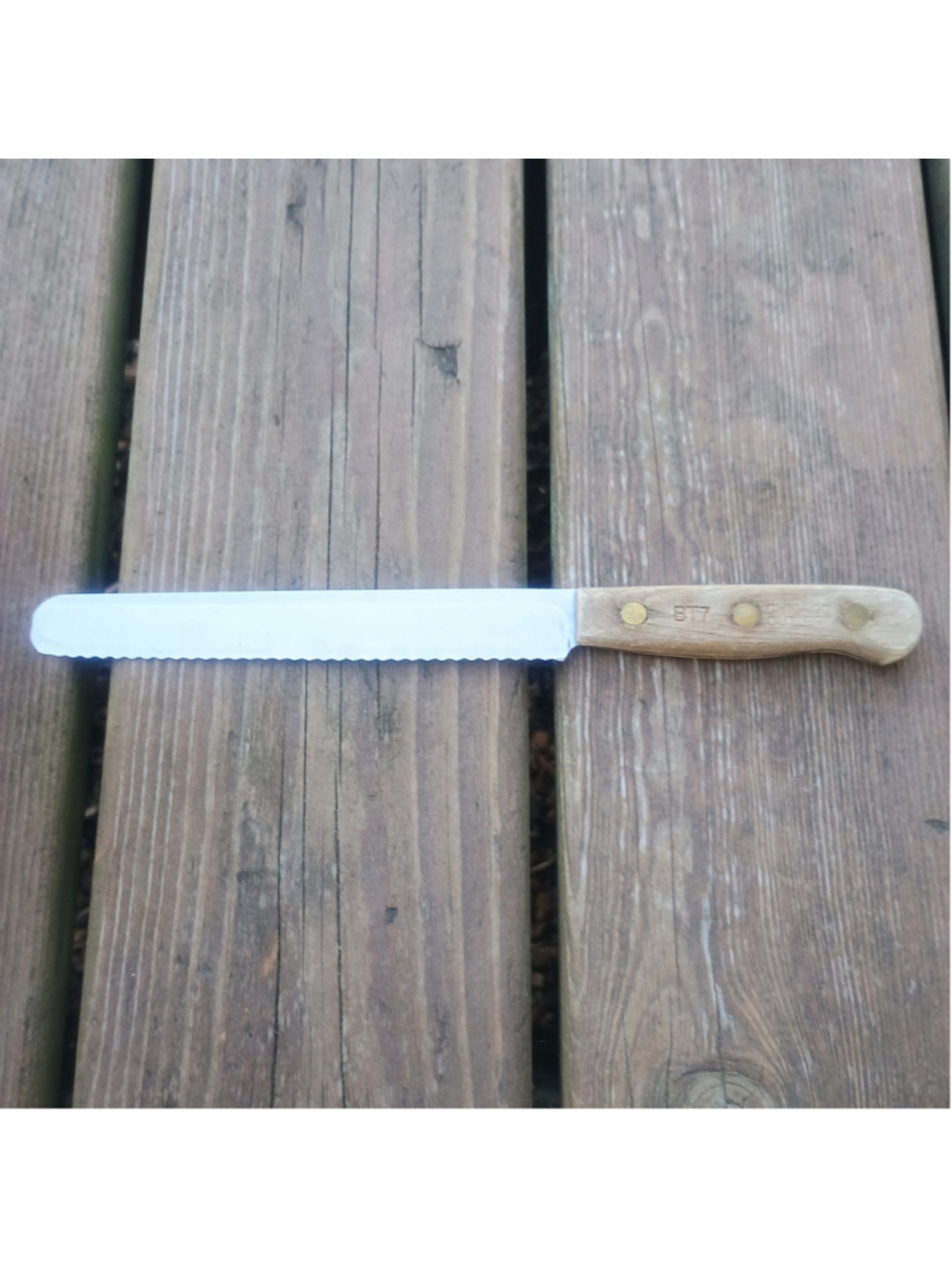 Vintage Chicago Cutlery B17 Bread Serrated Knife 7" Blade Wood Handle